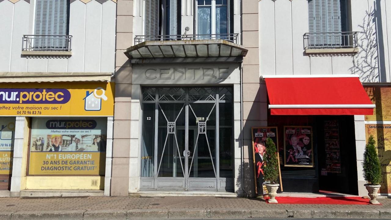 Le Vichy Centre, Spacieux Et Cosy T2 Avec Vue, Au Calme Exterior foto